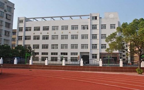 射洪旅游中等职业技术学校中专什么专业好?航空服务专业就业怎么样